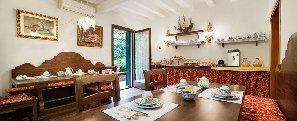 Casa Rezzonico Bed & Breakfast Venice Luaran gambar